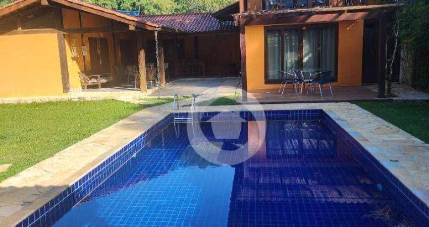 Casa com 4 dormitórios à venda, 250 m² por R$ 1.300.000,00 - Praia de Camburi - São Sebastião/SP