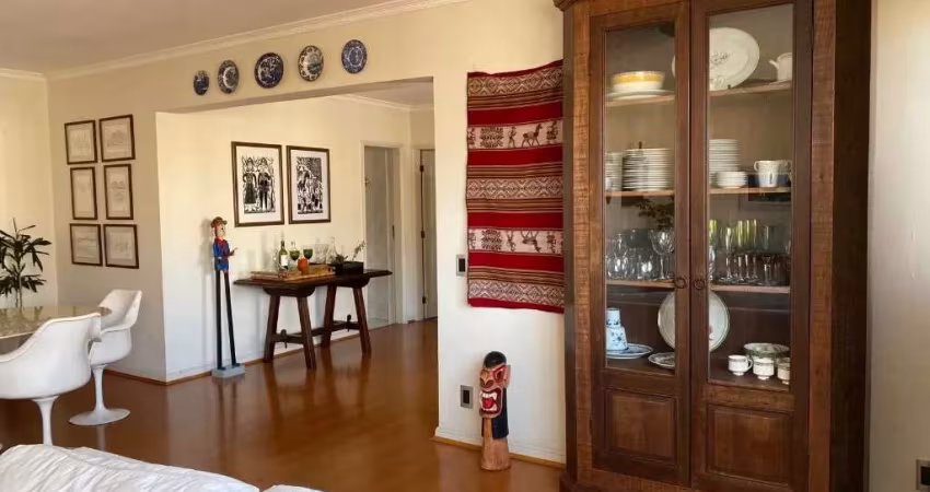 Apartamento com 3 dormitórios à venda, 146 m² por R$ 1.930.000,00 - Moema - São Paulo/SP - AP5214