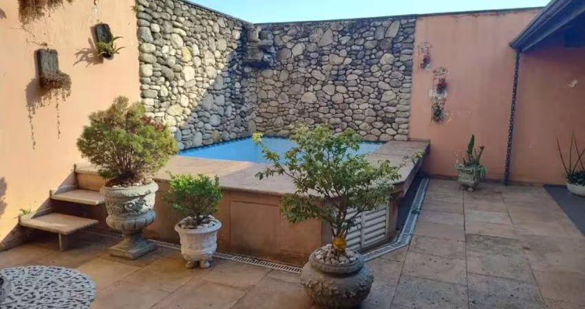 CASA COM PISCINA, 03 SUITES, 06 VAGAS, VILA PRUDENTE - CA13554