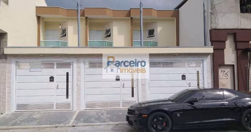 Excelente casa tipo sobrado novo