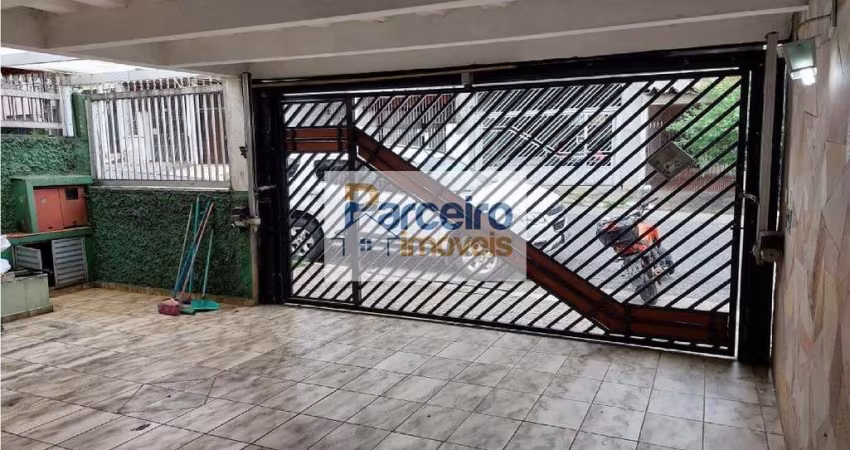 CASA TIPO SOBRADO A VENDA, 05 QUARTOS, SACOMA, SÃO PAULO
