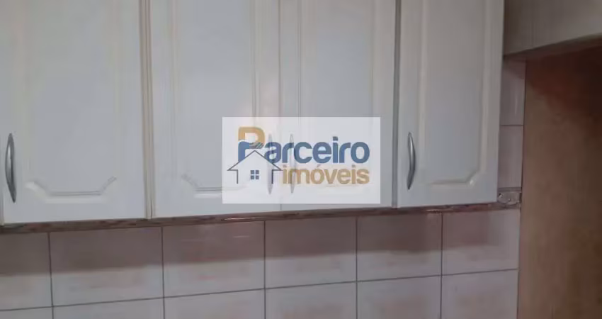Lindo sobrado com ótima localização.