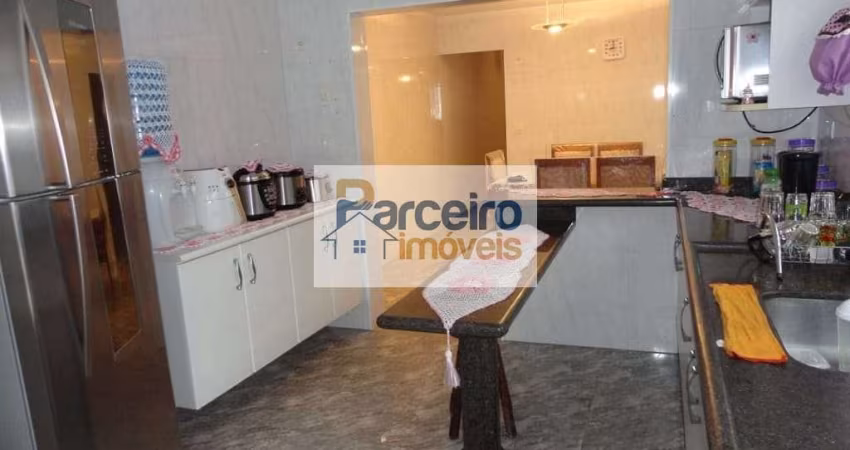 Sobrado com 3 dormitórios à venda, 66 m² por R$ 450.000,00 - Jardim das Oliveiras - São Paulo/SP