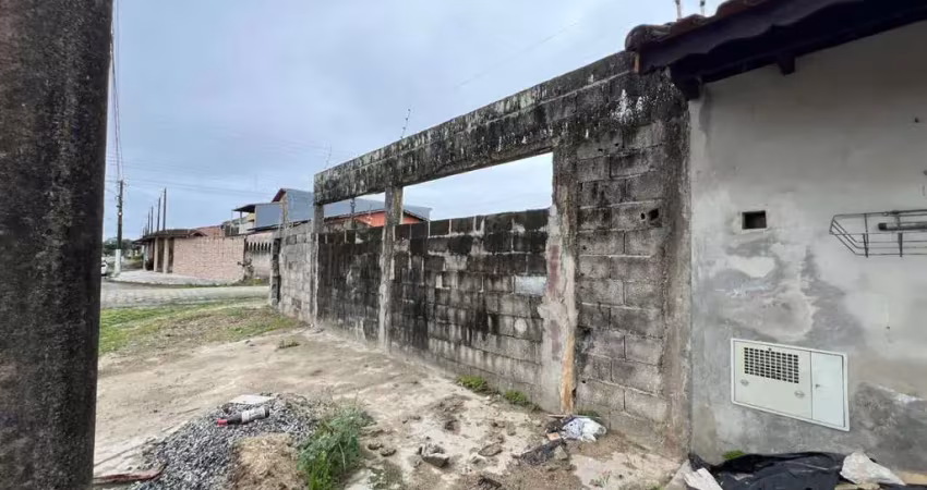 Casa à venda na Avenida Flacides Ferreira, 796, Cibratel II, Itanhaém
