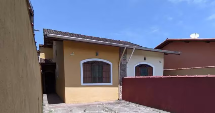 Casa para venda em itanhaém, balneario gaivota, 2 dormitórios, 1 banheiro, 4 vagas