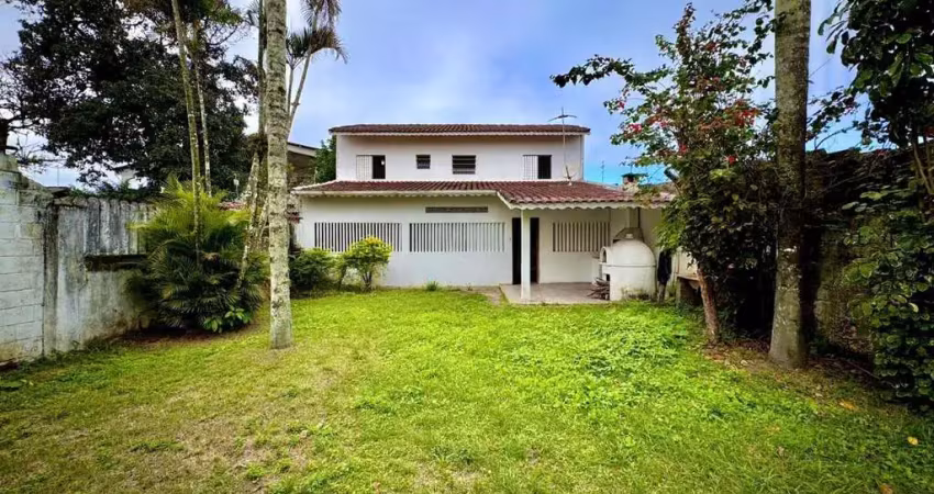 Casa para venda, nova itanhaem, 3 dormitórios, 2 banheiros, 6 vagas
