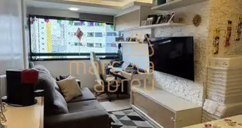 Vende-se apartamento de 61m² no bairro do espinheiro