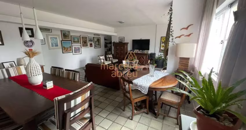 Vende-se apartamento de 135m&#178; de no bairro de casa amarela