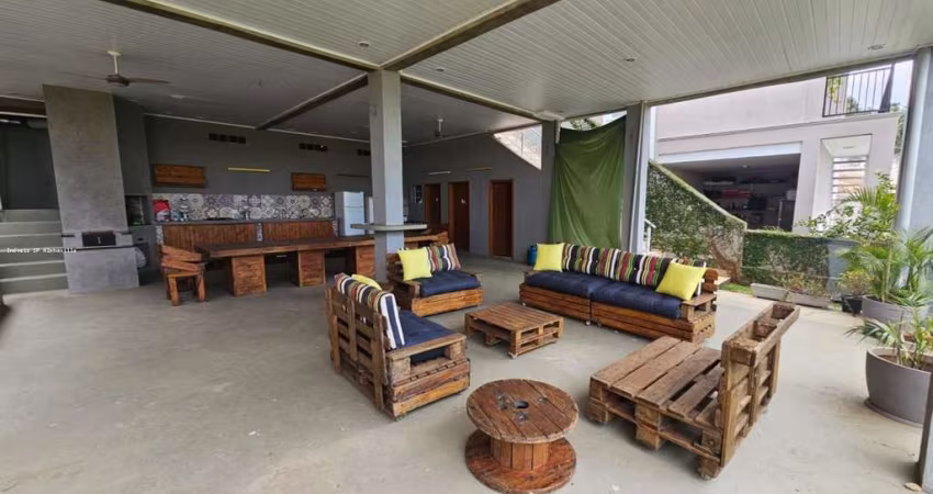 Casa em Condomínio para Venda em Santana de Parnaíba, Alphaville, 4 dormitórios, 4 suítes, 6 banheiros, 4 vagas