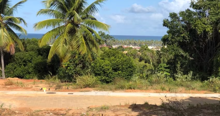 Terreno de esquina 600 m2 em condomínio Natus - Imbassaí