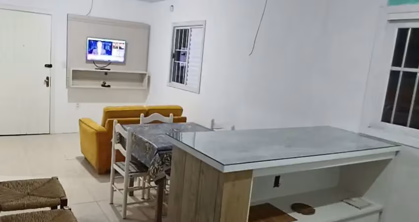 Casa com 2 quartos para alugar na Rua Andira, 134, Arco Íris, Capão da Canoa