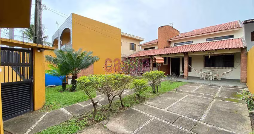 Casa em Praia Grande ,Mirim com um exelente espaço