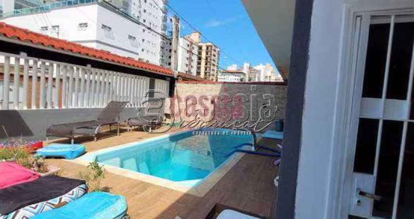 Casa com 3 quartos, Ocian, Praia Grande - R$ 850 mil, Cod: 1910