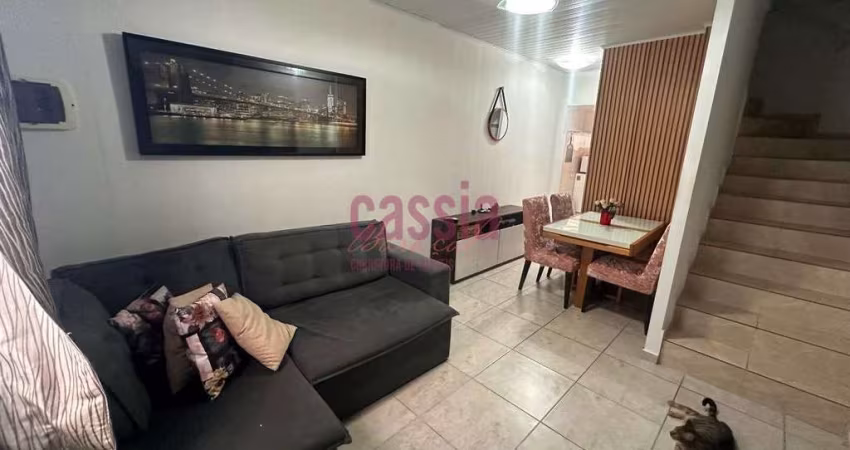 Casa de Condomínio com 2 dorms, Esmeralda, Praia Grande - R$ 230 mil, Cod: 4337