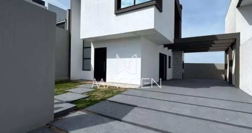 Sobrado de duas suítes e três vagas de garagem  - CA422