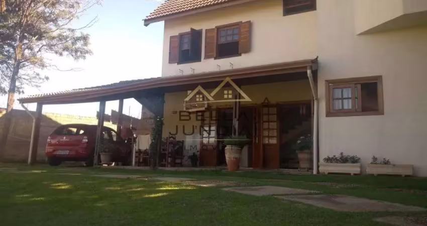 Casa Alto Padrão 2 suítes