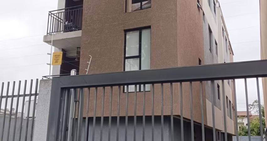 APARTAMENTO SEMI NOVO DESOCUPADO, COM CHURRASQUEIRA NA SACADA