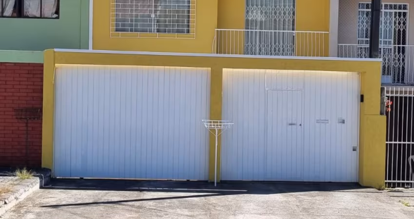 SOBRADO TODO REFORMADO, DESOCUPADO NO BOQUEIRÃO