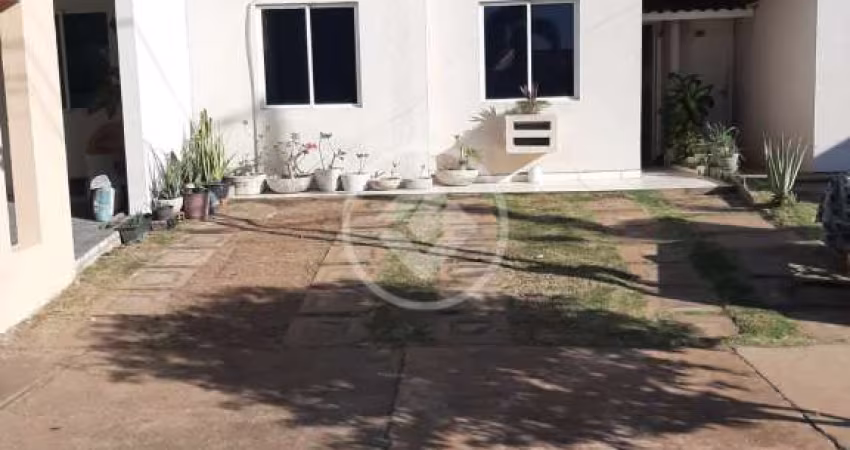 Casa em Condomínio Fechado na Rodovia Mário Andreazza codigo: 70382
