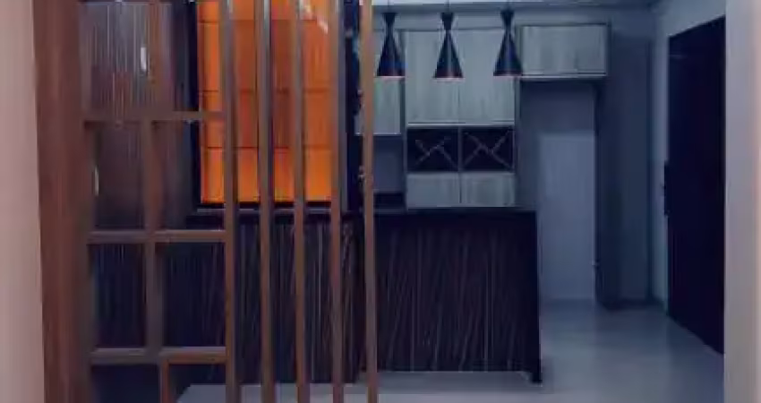 Casa condominio residencial mônaco, três quarto, suíte com closet, churrasqueira, móveis planejados, garagem para dois carros, condominio com piscina, área 110m², r$ 690.000,00 codigo: 83103