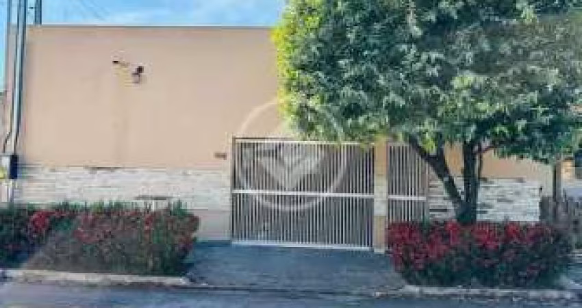 VENDE-SE CASA EM CONDOMINIO - 3 QUARTOS SENDO UMA SUÍTE E UM BANHEIRO SOCIAL - CASA COM 178M² POR APENAS R$450.000,00 codigo: 105837