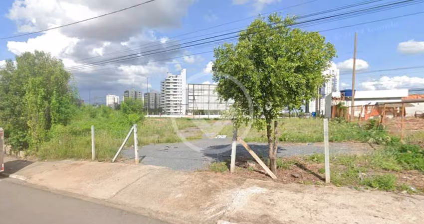 Vende-se Área de 760 m² na Avenida do CPA, próxima ao Shopping Pantanal - Testada Real de 38 m - Bairro Alvorada - Cuiabá (MT) - Valor: R$ 2.300.000,00 codigo: 71586