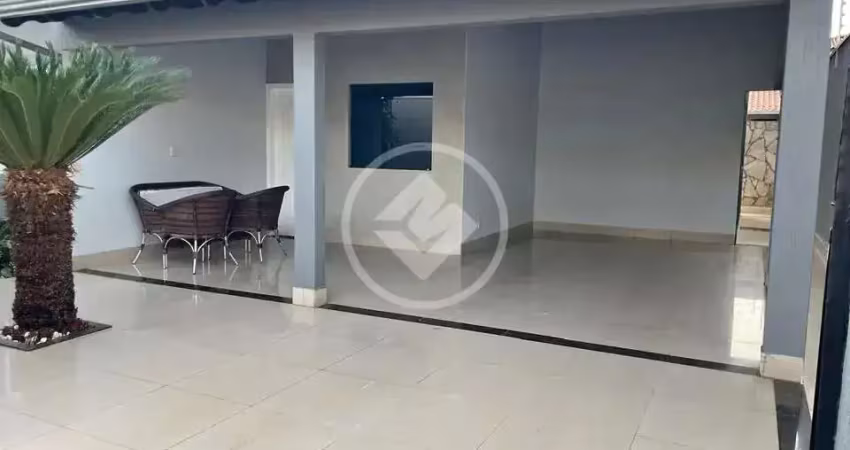 Casa com 3 quartos, piscina ,espaço gourmet , morada do ouro ii codigo: 131060