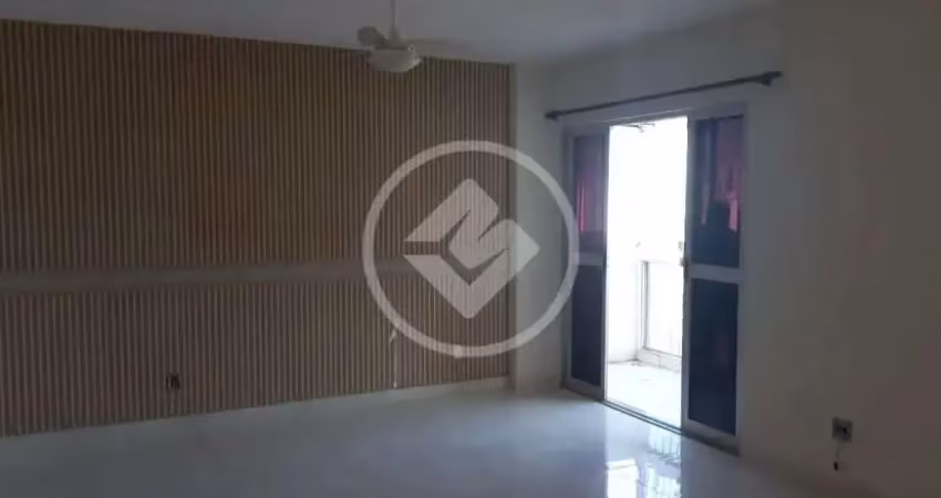 Apartamento reformado, 4 quartos sendo 3 suítes ( podendo ser modificada para 5 quartos 3 suítes) cozinha com entrada e 1 suíte para empregada ou hóspede e uma vista maravilhosa. codigo: 145651
