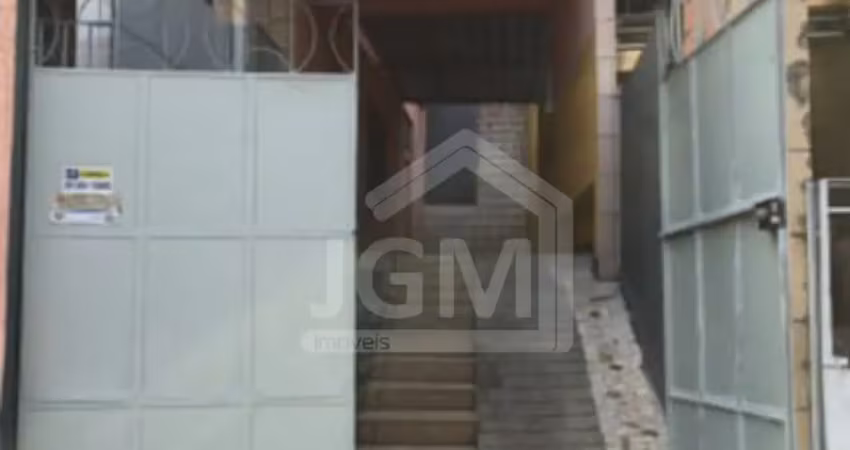 Casa com 3 quartos para alugar na Rua Pracinha Wallace Paes Leme, 890, Centro, Nilópolis