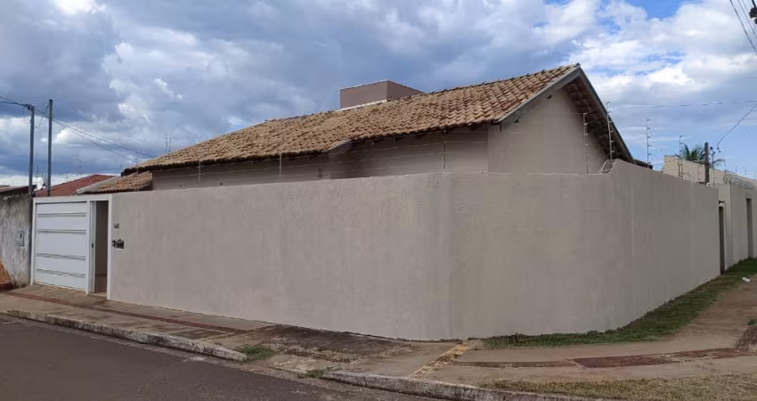 Casa Jardim Panamá - 3 Quartos, Sendo 1 Suíte