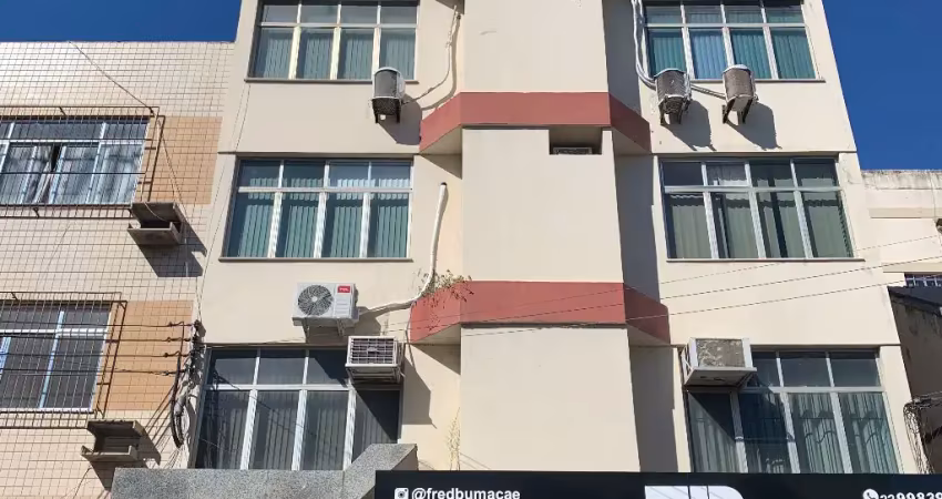 Sala comercial com 1 sala para alugar na Rua Conde de Araruama, 139, Centro, Macaé