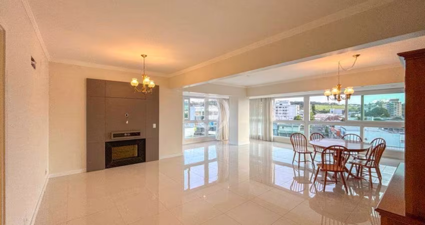 Apartamento à venda em Estância Velha, Centro, com 3 quartos, com 157.38 m²
