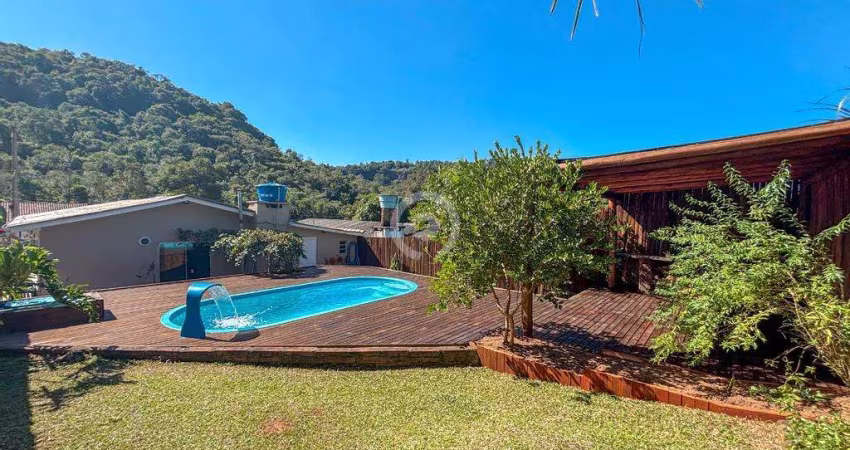 Casa à venda em Estância Velha, Rosas, com 3 quartos, com 130.36 m²