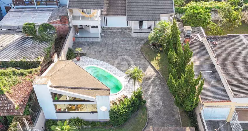 Casa à venda em Estância Velha, Centro, com 3 quartos, com 208 m²