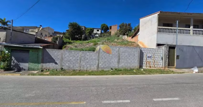 VENDO TERRENO COM 750m² NO BAIRRO REBOURGEON - TE1247
