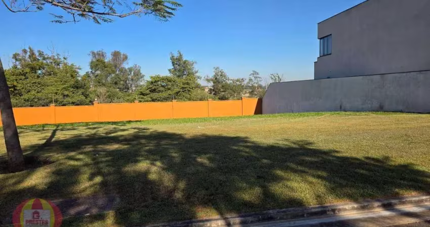 Terreno á venda condomínio alphaville nova esplanada iv