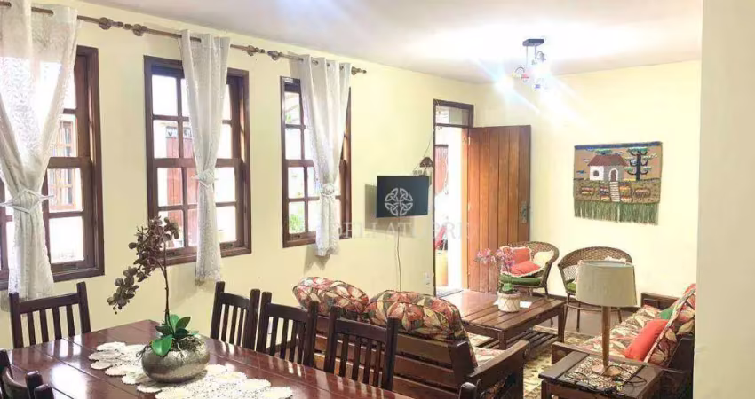 Casa com 3 dormitórios à venda, 124 m² por r$ 690.000,00 - alto - teresópolis/rj
