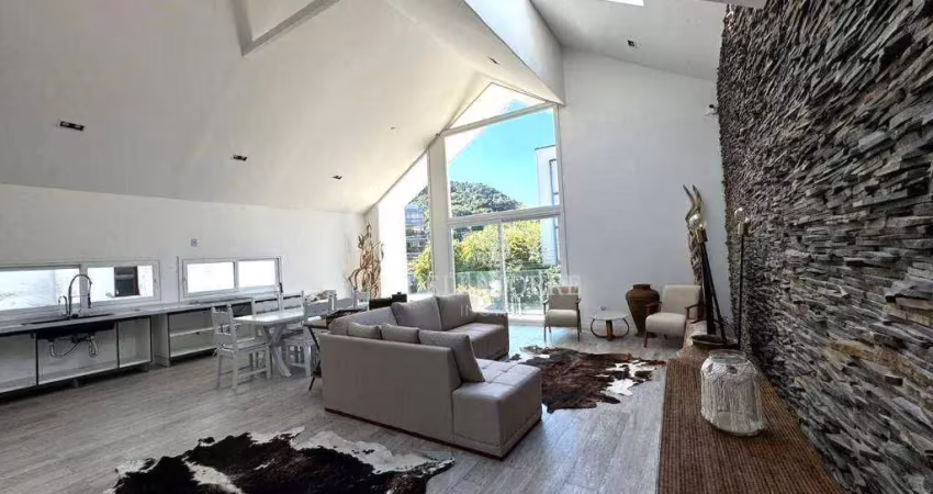 Casa com 6 dormitórios à venda, 321 m² por r$ 4.800.000,00 - alto - teresópolis/rj
