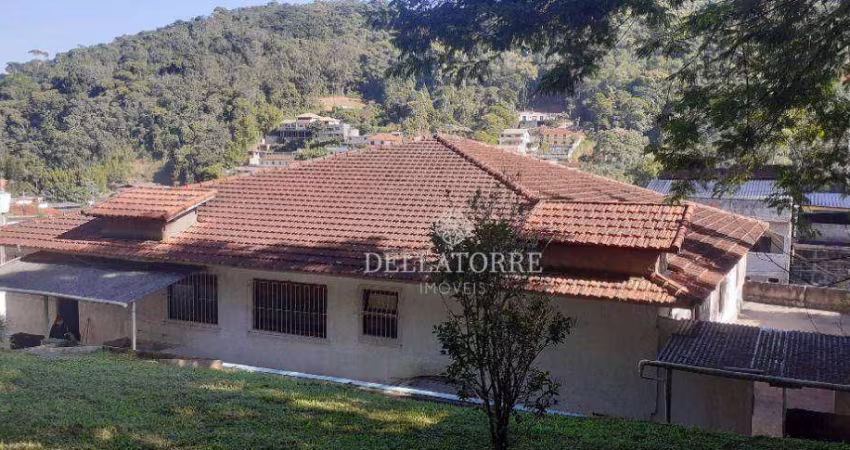 Casa com 4 dormitórios à venda, 294 m² por R$ 1.200.000,00 - Vale do Paraíso - Teresópolis/RJ