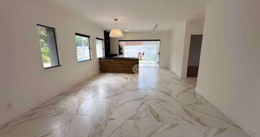 Casa com 3 dormitórios à venda, 179 m² por R$ 1.100.000,00 - Green Valley - Teresópolis/RJ