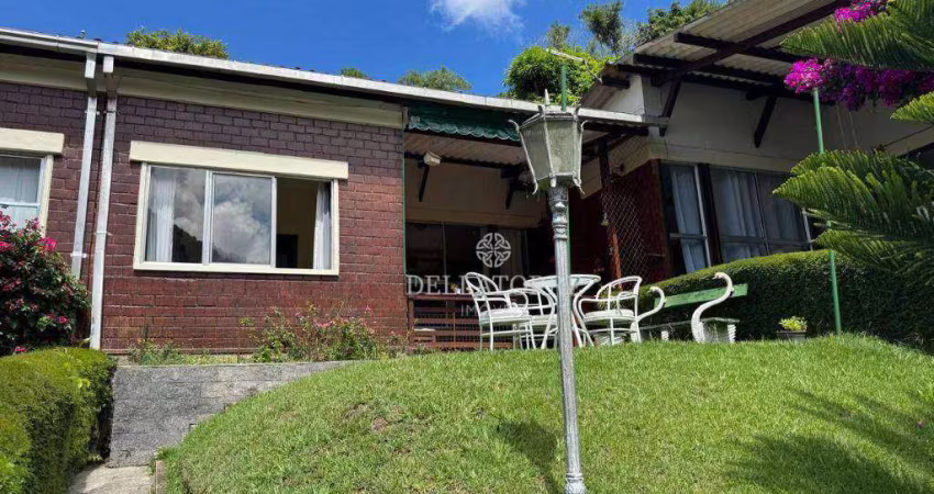 CASA 3 QUARTOS EM CONDOMINIO
