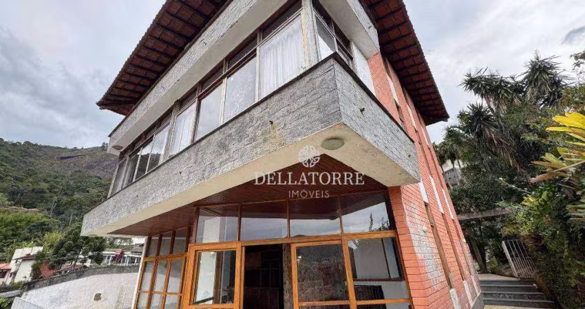 Casa com 4 quartos, 1 suíte, lazer completo, 375 metros quadrados, à venda 375 m² por r$ 1.250.000 - bairro iucas - teresópolis/rj