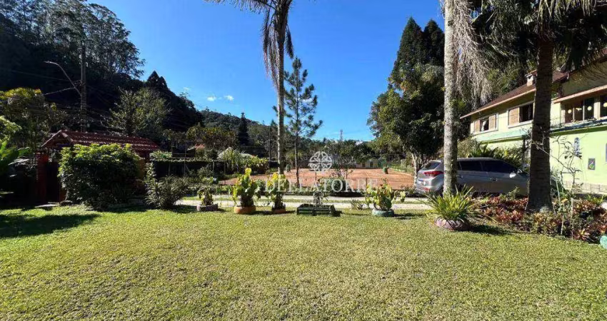 Casa com 5 dormitórios à venda, 418 m² por r$ 4.300.000,00 - pimenteiras - teresópolis/rj