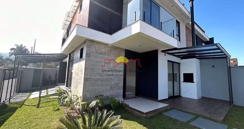 Sobrado Geminado de Esquina com Piscina