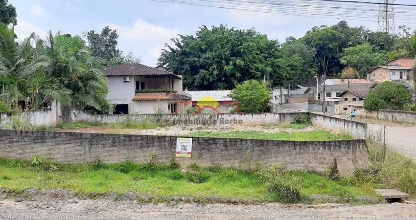 Terreno de Esquina com Área Total de 350 m²