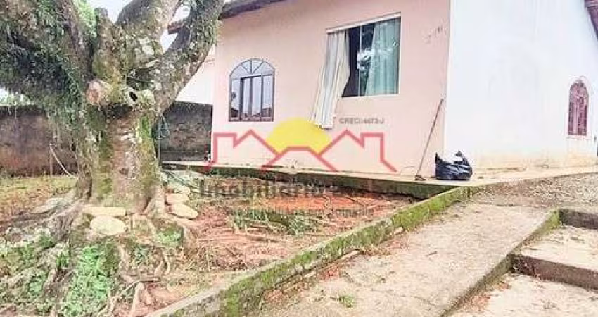 Amplo Terreno com Casa na Zona Sul