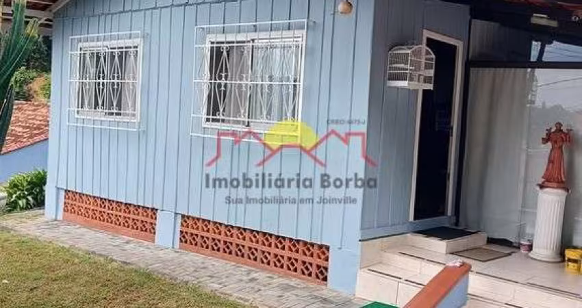 Casa com 03 Quartos no Santo Antônio