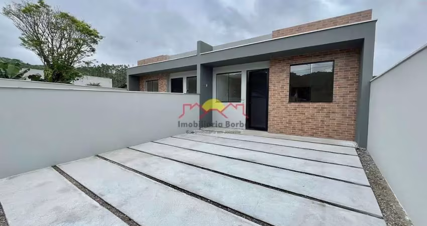 Casa Geminada com 02 Vagas de Garagem
