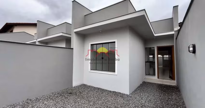 Casa Averbada com Suíte no Morro do Meio