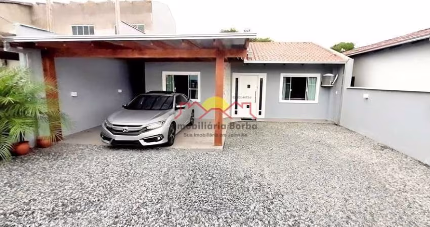 Casa com 03 Quartos